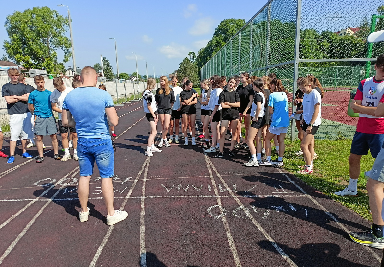 Zdjęcie Festiwal Sztafet dz i ch 06-2025 (6)03c6efe6-fc45-418b-b45f-97cd91944e76.jpg w galerii Mistrzostwa Nowego Sącza – Festiwal Sztafet